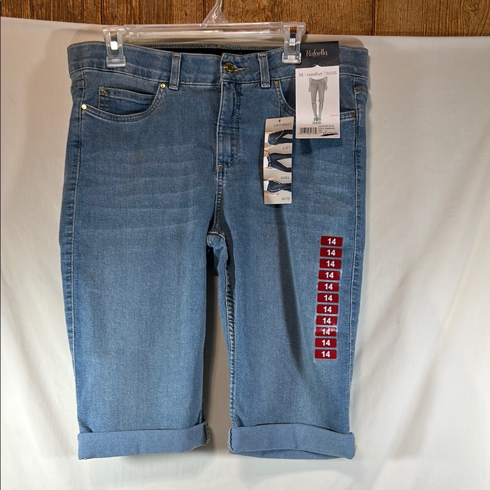 NWT Rafaella Reflex Blue Relaxed Fit Capri Jeans